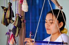 Ninh Thuan artisans restore old patterns on Cham brocade