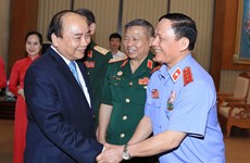 Prime Minister meets with war veterans of Tay Nguyen Front