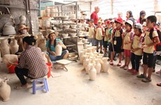 Hanoi’s craft villages lack skilled labourers