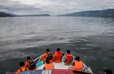Indonesia uses sonar technology in Lake Toba search