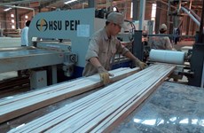 Vietnam’s wood sector suffers pressure from China