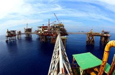 Oil, gas output exceeds six-month targets