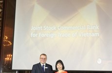 Vietcombank receives Mobile Banking Initiative of the Year award