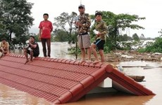 Lao PM directly monitors rescue efforts for victims in dam collapse 