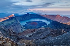 Indonesia: Over 1,000 hikers evacuated from Mt. Rinjani