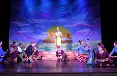 “Tuong” play staged to mark Vietnam – Singapore ties