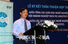 Australia supports Vietnamese firms with vocational logistics education