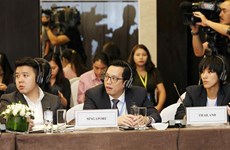 Foreign diplomats hail WEF ASEAN 2018 theme