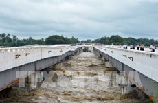 Dam breakage causes serious flooding in Myanmar
