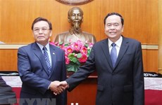 Vietnam, Laos foster cooperation in front work