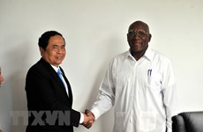 Cuban leaders hope for result-oriented cooperation with Vietnam 