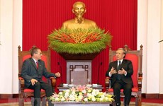 Party official: Vietnam supports democracy process in Venezuela 