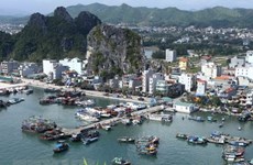 Quang Ninh strives to expand service sector
