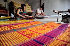 Ethnic Khmer handicraft villages expand in Tra Vinh
