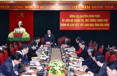 PM urges Hoa Binh to become tourism locality