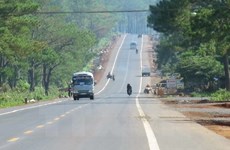 ADB helps to upgrade roads in Vietnam’s northwest region 