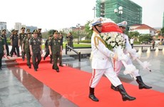Vietnam’s volunteer soldiers commemorated in Cambodia