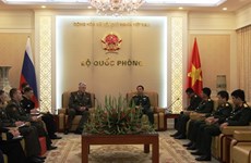 Vietnam, Russia armies beef up bilateral cooperation