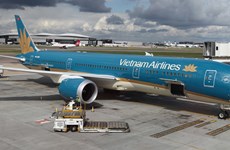 Vietcombank to sell Vietnam Airlines shares
