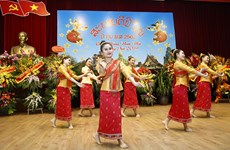 Lao Embassy hosts traditional New Year celebration in Hanoi