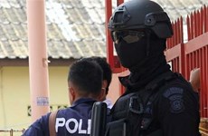 Indonesia kills one, arrests 7 over terror attack plot 
