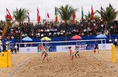 Int’l female beach volleyball tournament kicks off in Quang Ninh