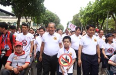 Hanoi’s walk calls for actions against drunk driving
