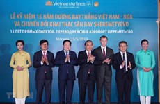Prime Minister asks Vietnam Airlines to better services