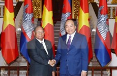 Prime Minister hosts top Cambodian legislator 