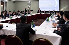 Europe-based Vietnamese commercial counselors meet in Moscow 