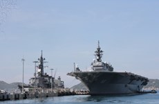 Japanese naval vessels visit Vietnam 