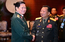 Defence minister affirms ties with Laos 