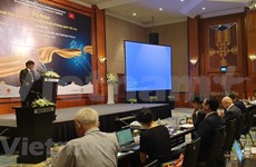 Conference discusses digital technology in apparel sector