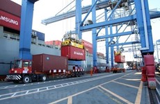 Vietnam books 1.8 billion USD trade surplus in seven months
