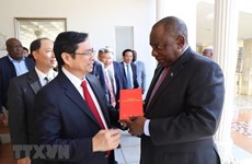 Parties of Vietnam, South African forge ties