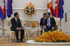 Party official vows close ties with Cambodia 