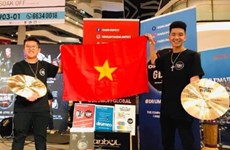 Vietnamese students finish first in Drum Off Global 2019’s Rhythm duo