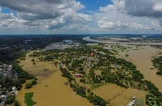Widespread floods kill 32 people in Thailand's northeastern region