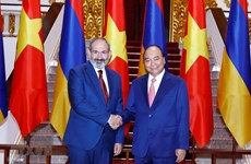 Vietnam, Armenia increase friendly exchanges