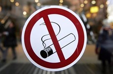 Malaysia considers total e-cigarette ban