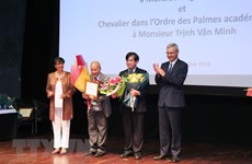 Two Vietnamese scholars conferred with French distinctions 