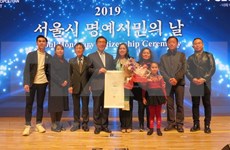 First Vietnamese awarded honorary citizen of Seoul