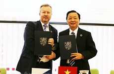 Vietnam, Czech Republic step up environmental cooperation