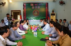 Vietnam, Cambodia seek to reduce congestion at border gate