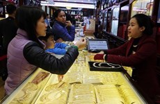Gold prices slide but further growth expected