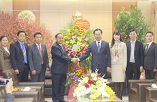 Lao delegation pays pre-Tet visit to Thai Nguyen