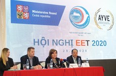 Czech Deputy PM values Vietnamese firms’ law-abiding awareness