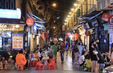 Experts: Night-time economy expected to boost Hanoi tourism 