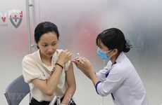 Major vaccination centre opens in Dak Lak