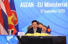 ASEAN step up cooperation with EU, India